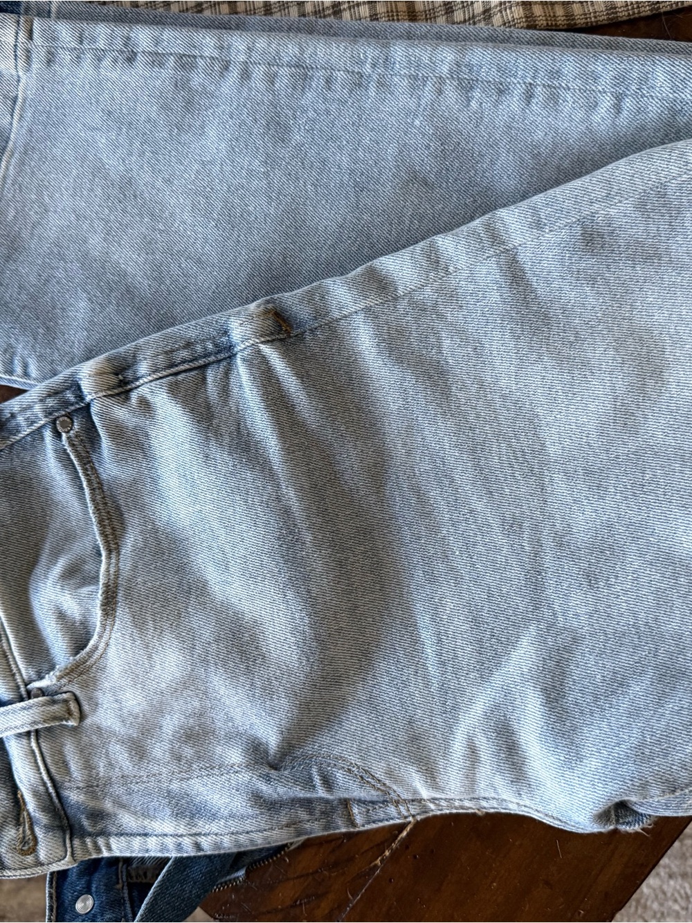 Kensie Light Wash Blue Relaxed Women's  Jeans
